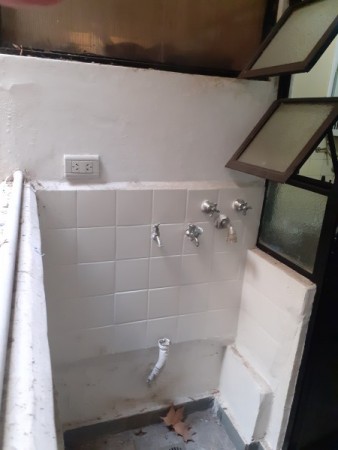 2 Ambientes Lavadero y cocina separada. Apto profesional