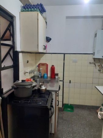 2 Ambientes Lavadero y cocina separada. Apto profesional